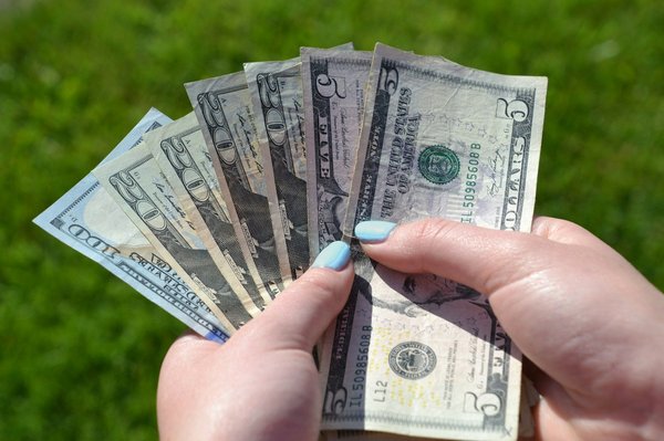 ¿Cuáles son las mejores técnicas para ahorrar energía al nadar en aguas abiertas?